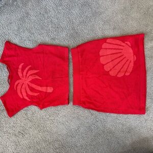 Le Lis Red Tank Top with Palm and Shell Design